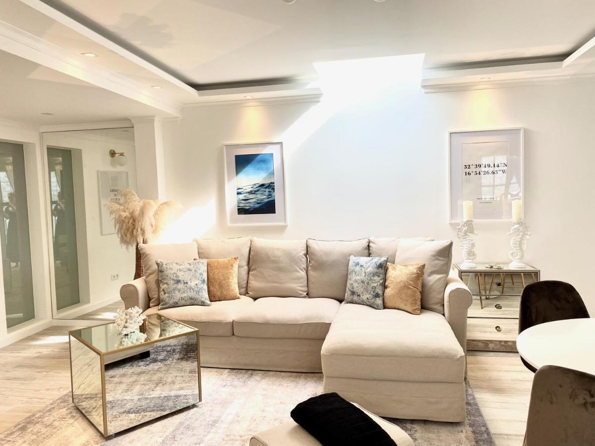 Little Townsuite Funchal Bagian luar foto